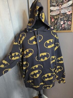 Batman Men’s Crewneck Hoodie Sweatshirt - Black with Yellow Logo All-Over